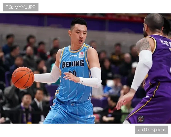 豪斯组织串联全队进攻体系 北控队战术执行因控球后卫加入而明确 豪斯组织串联全队进攻体系 北控队战术执行因控球后卫加入而明确